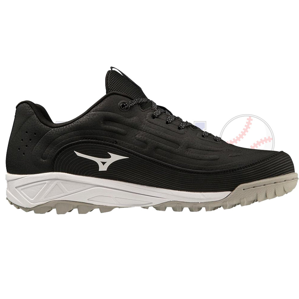 Ambition 3 All Surface Low Turf Shoes product image 1, provided for visual reference and product detail review