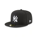 New York Yankees Black and White 59Fifty Cap product image 1, provided for visual reference and product detail review