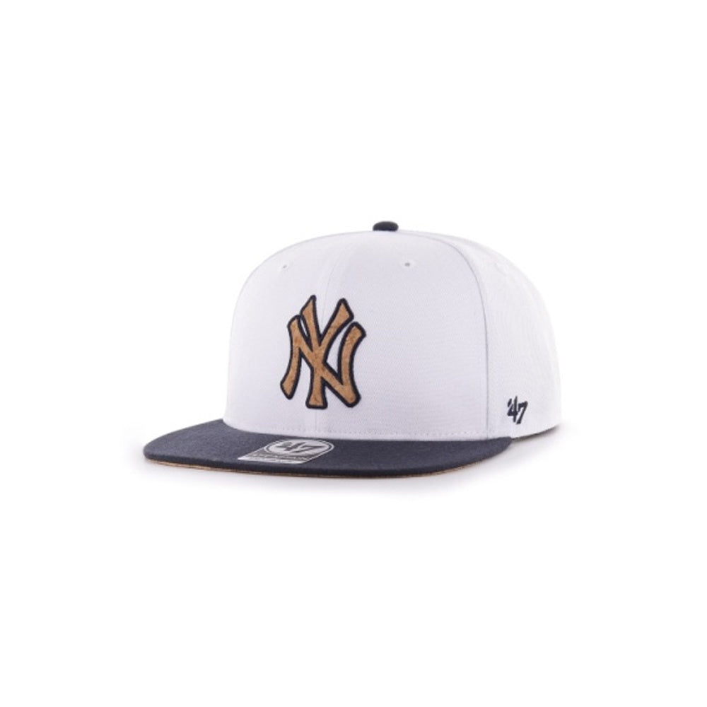 New York Yankees MLB Corkscrew 47 Trucker Cap product image 1, provided for visual reference and product detail review