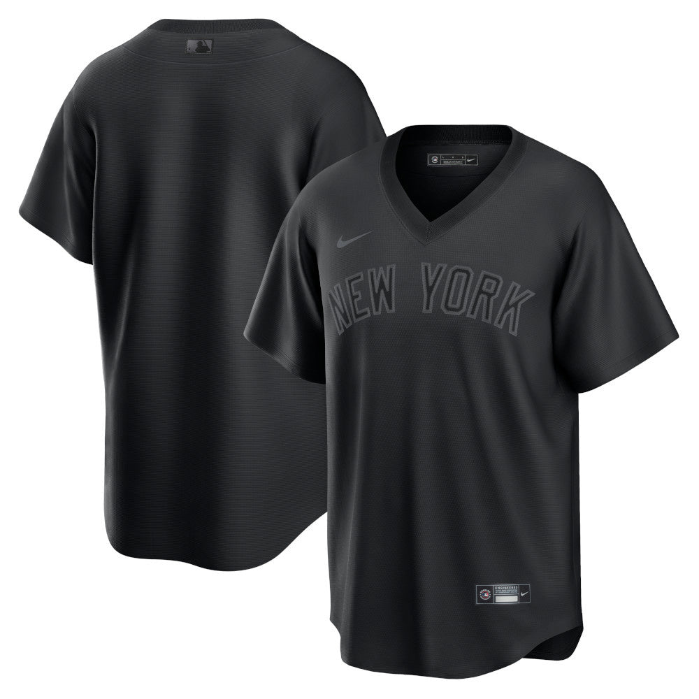 New York Yankees Pitch Black Fashion Jersey product image 1, provided for visual reference and product detail review